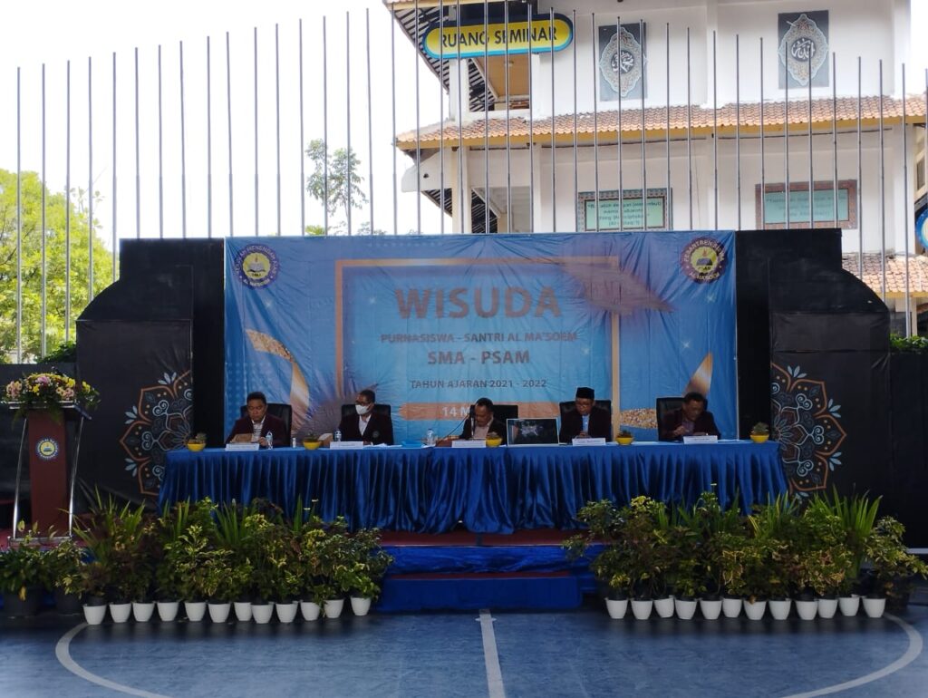 WhatsApp Image 2022-05-14 at 11.33.14Wisuda SMA Al Masoem 2021-2022