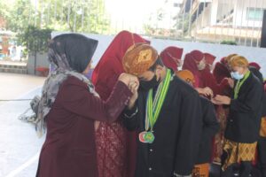 Wisuda sd al masoem (112)