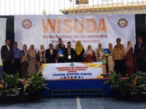 Wisuda SD Al Masoem (7)