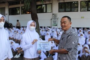 Diseminasi dan penghargaan SMA (34)