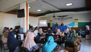 Rapat Kinerja SMP (4) (Large)