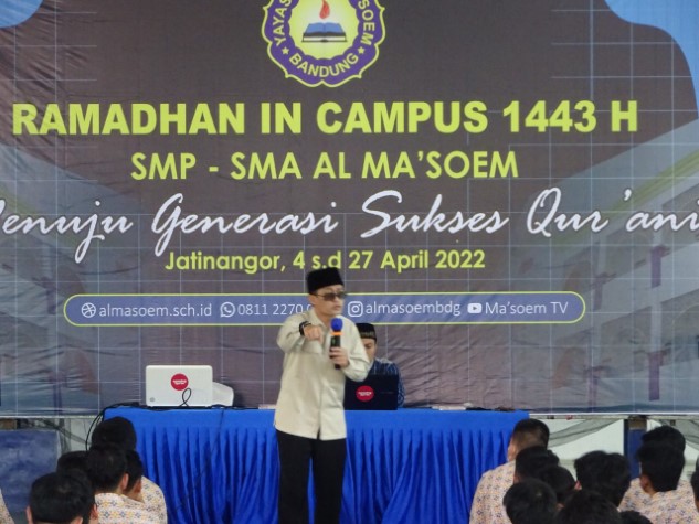 Fasilitas dan kegiatan siswa pesantren (112)