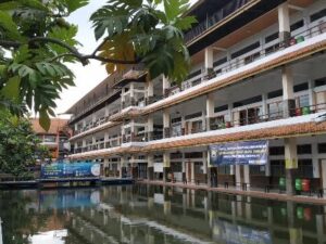 Filosofi Padi Di Dunia Pendidikan
