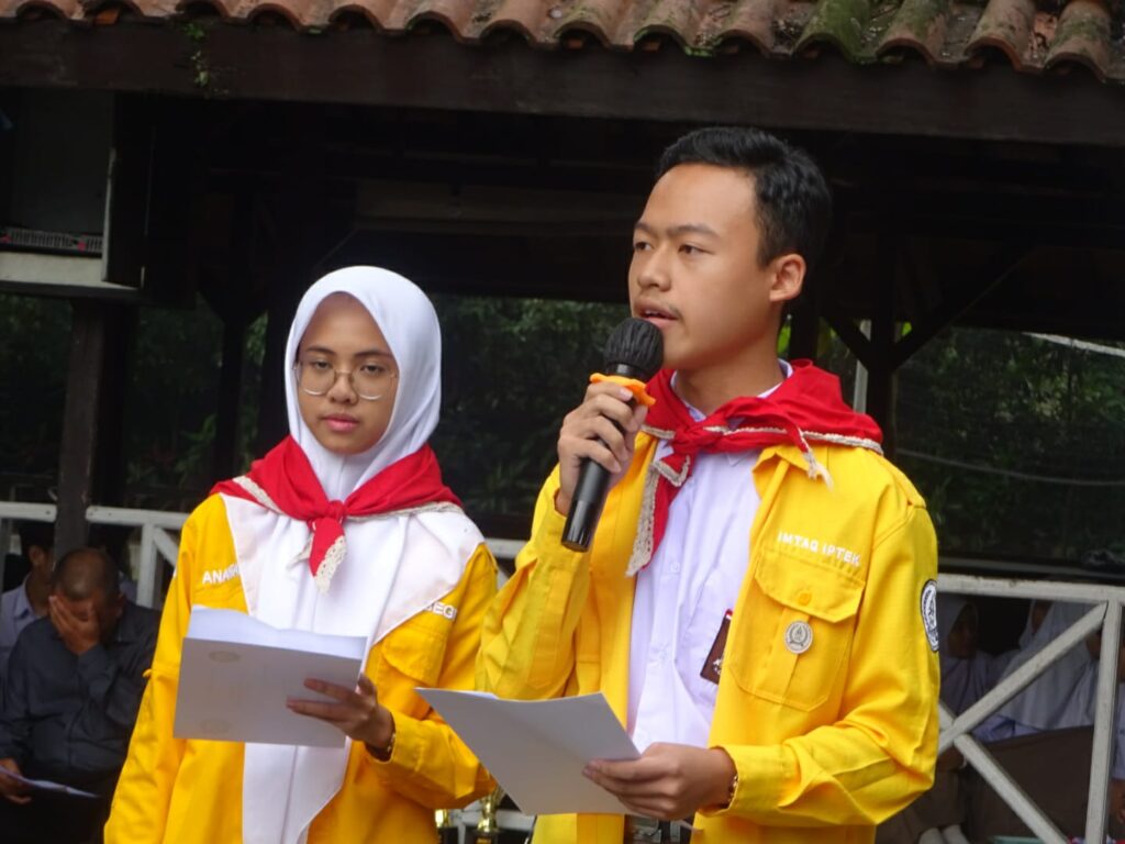 Pelantikan Pengurus OSIS SMA Al Ma'soem Periode 2022 - 2023