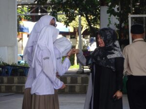Siswa SMA Berprestasi (2)