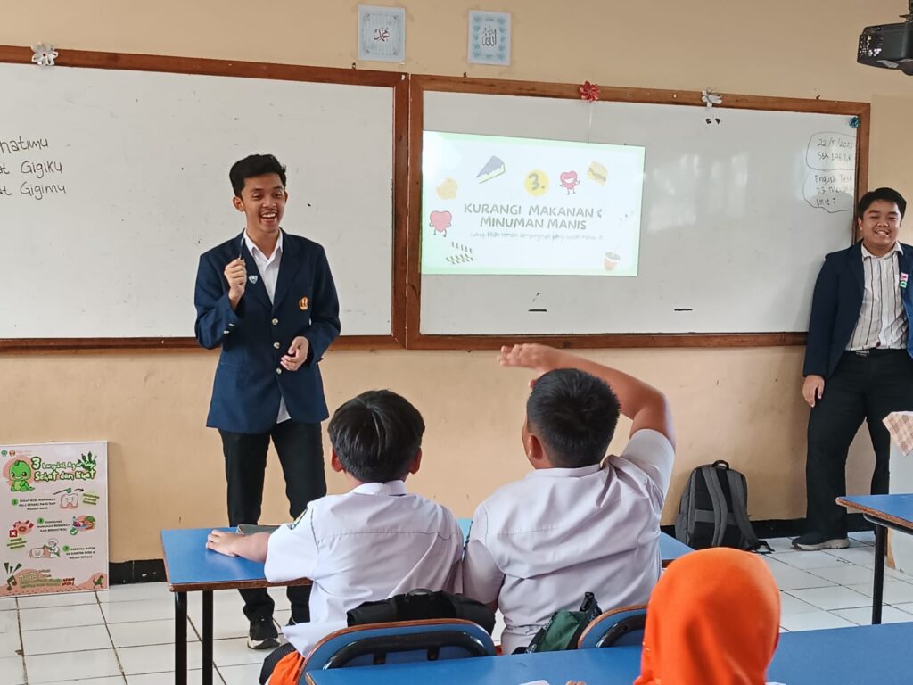 Penyuluhan Kebersihan Gigi Anak SD Al Ma'soem Oleh FKG UNPAD