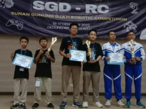 Robotik SMA UIN Sunan Gunung Djati (4) (Large)