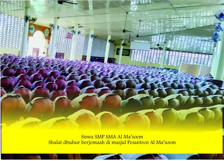 Shalat dhuhur berjamaah di masjid PSAM