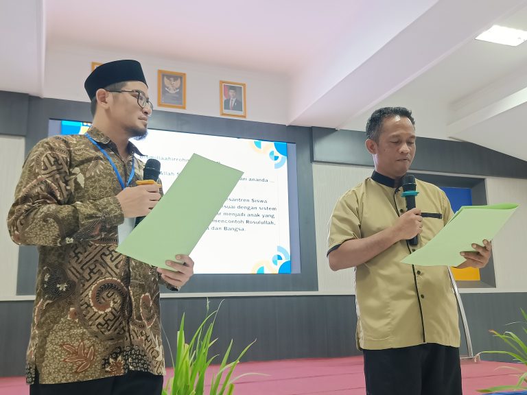 Serah Terima Santri Baru Al Ma'soem